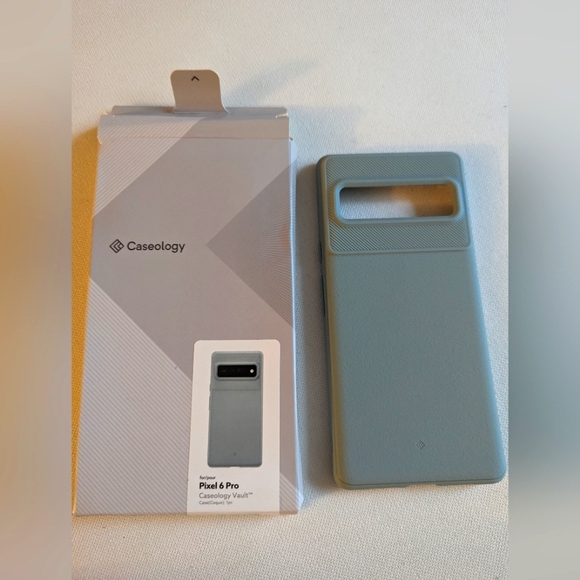 Pixel 6 Pro phone case - Picture 1 of 2